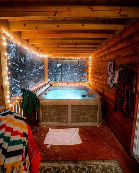 Summit witchcraft hot tub cabins